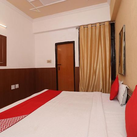 Oyo 8379 Hotel Kamal Lucknow Exterior photo